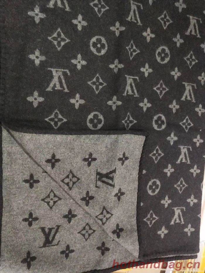 Louis Vuitton Scarf LV00140